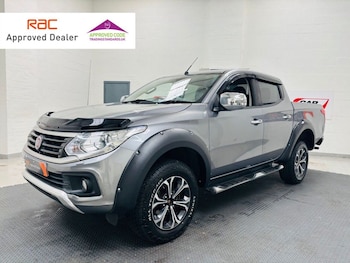 2017 (17) - 2.4D LX Pickup Double Cab 4dr Diesel Auto 4WD Euro 6 (Euro 6) (180 ps)