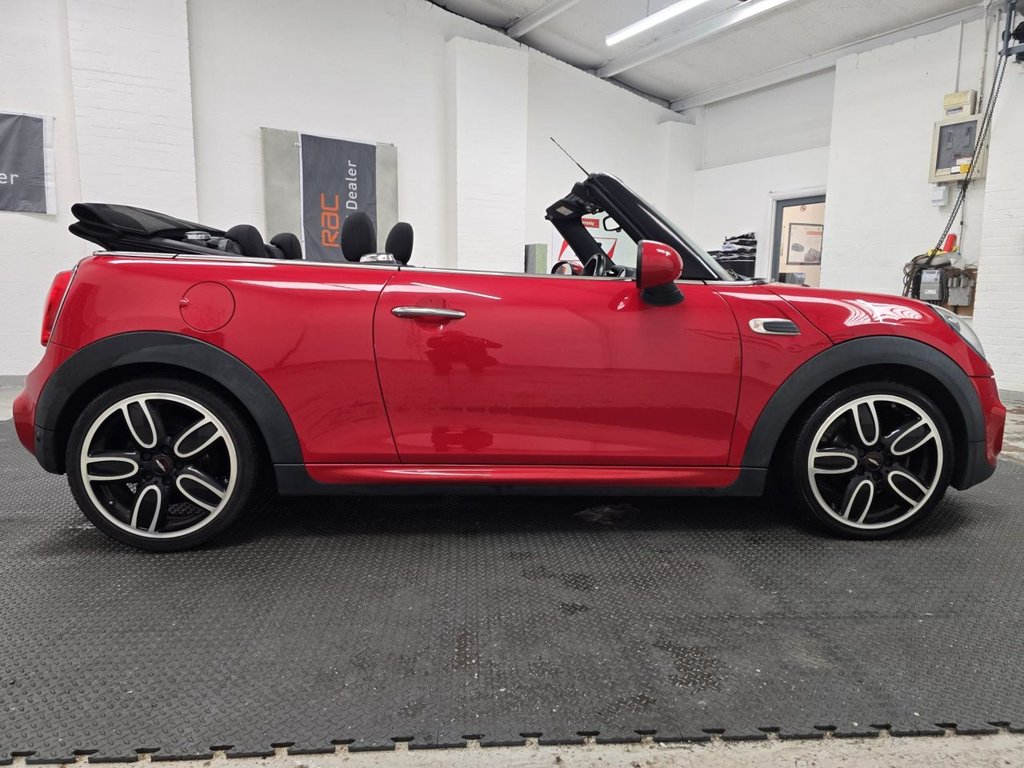 Used MINI Convertible 2016 for sale - 77571565: Photo 14