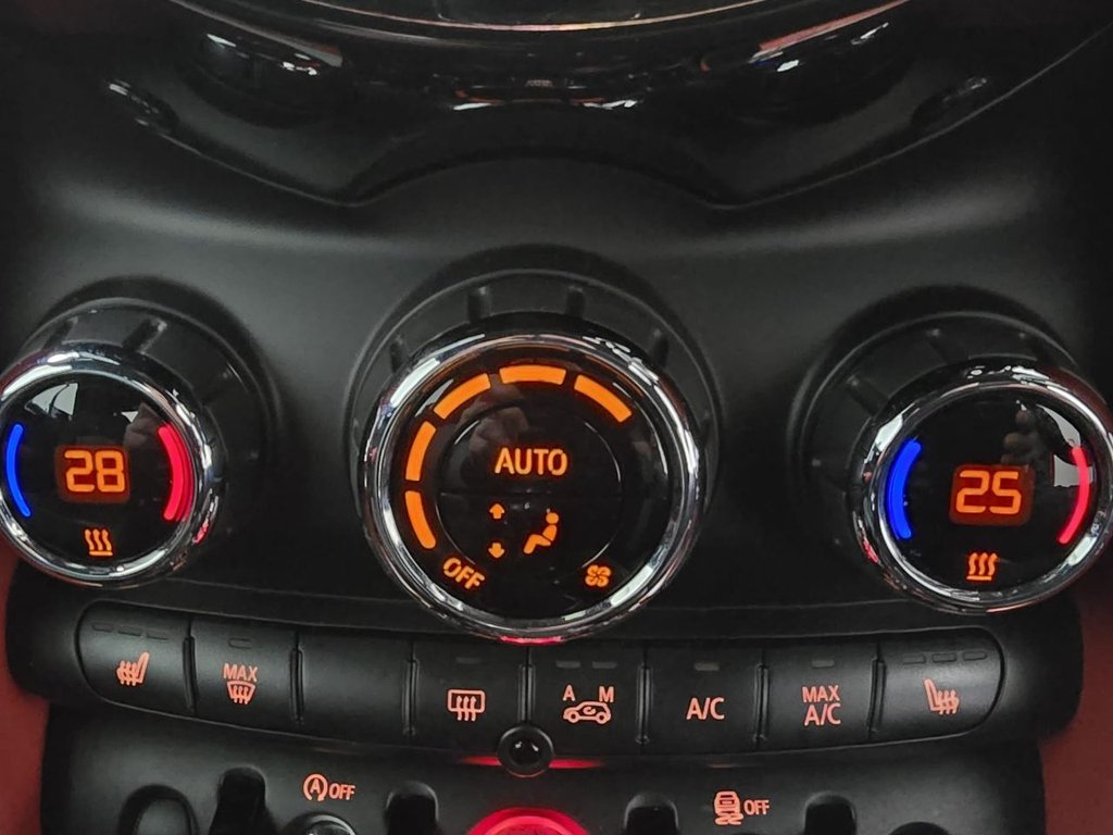 Used MINI Convertible 2016 for sale - 77571565: Photo 26