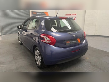Used Peugeot 208 2013 for sale - 78167297: Photo