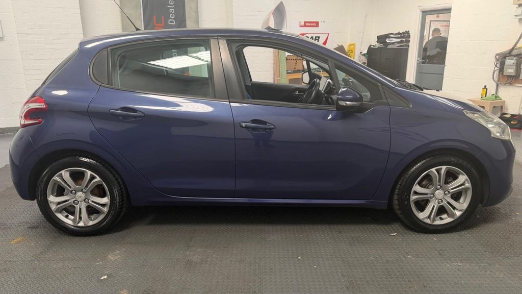 Used Peugeot 208 2013 for sale - 78167297: Photo 7