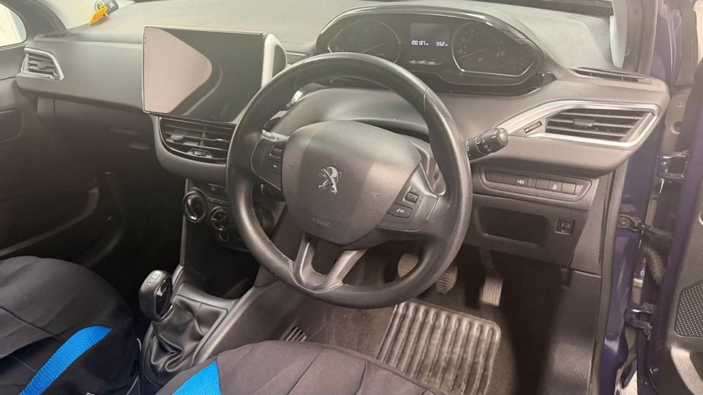 Used Peugeot 208 2013 for sale - 78167297: Photo 9