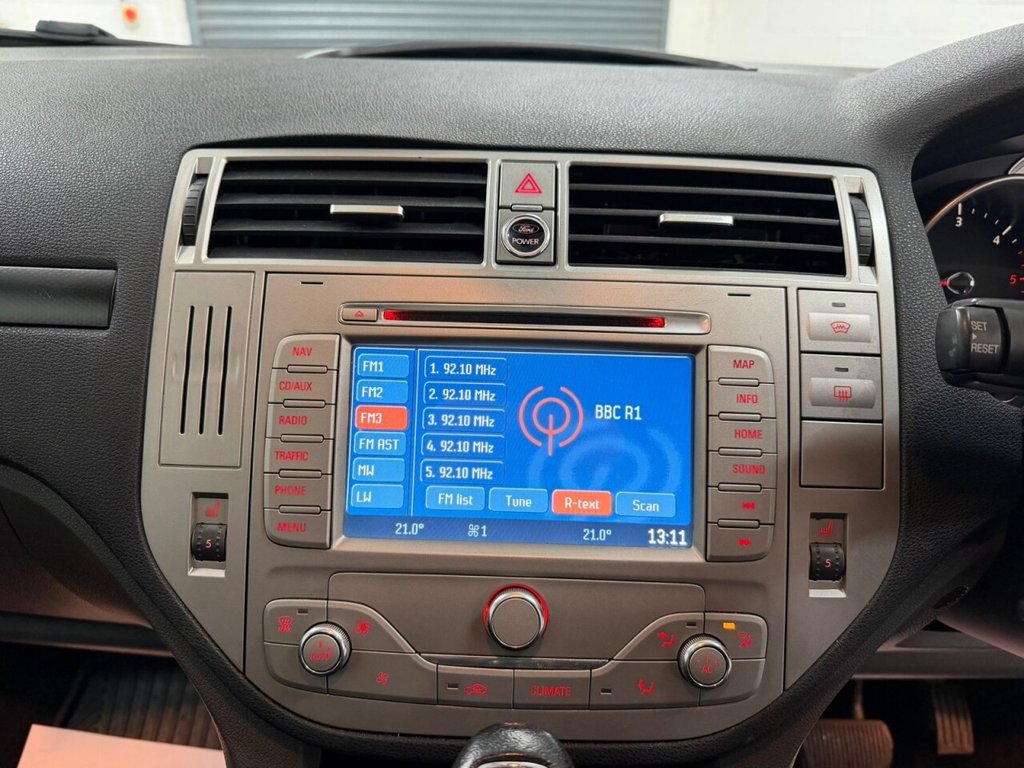 Used Ford Kuga 2012 for sale - 77133689: Photo 13