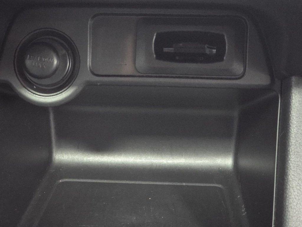 Used Mitsubishi Outlander 2013 for sale - 77920230: Photo 23