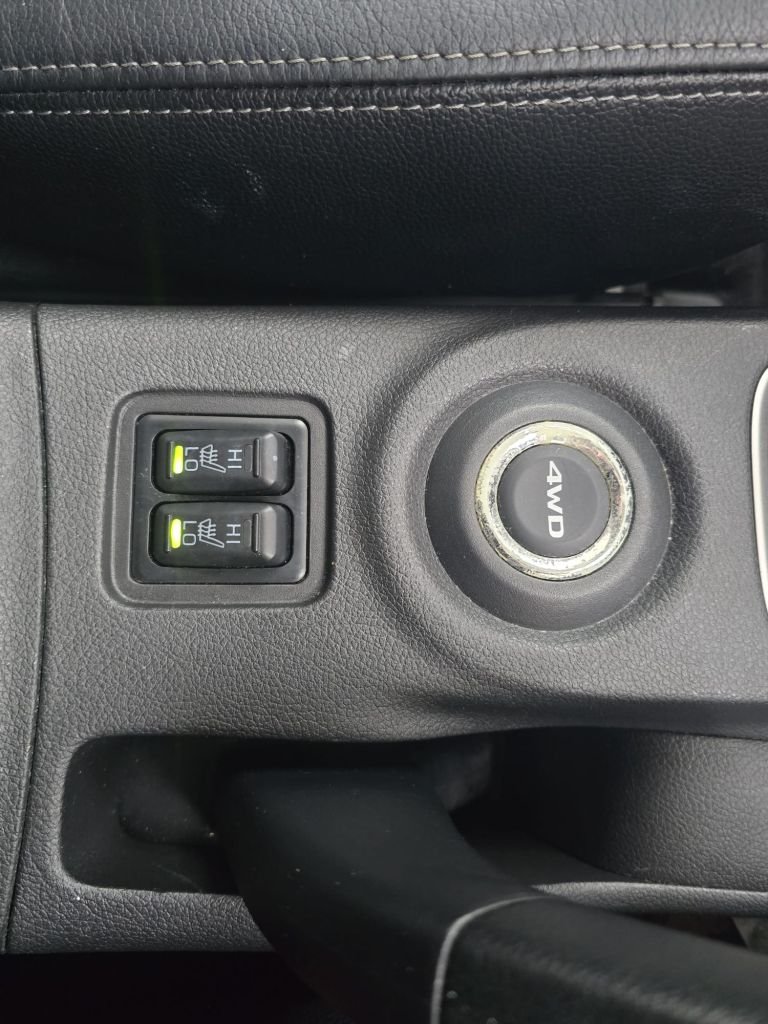 Used Mitsubishi Outlander 2013 for sale - 77920230: Photo 35