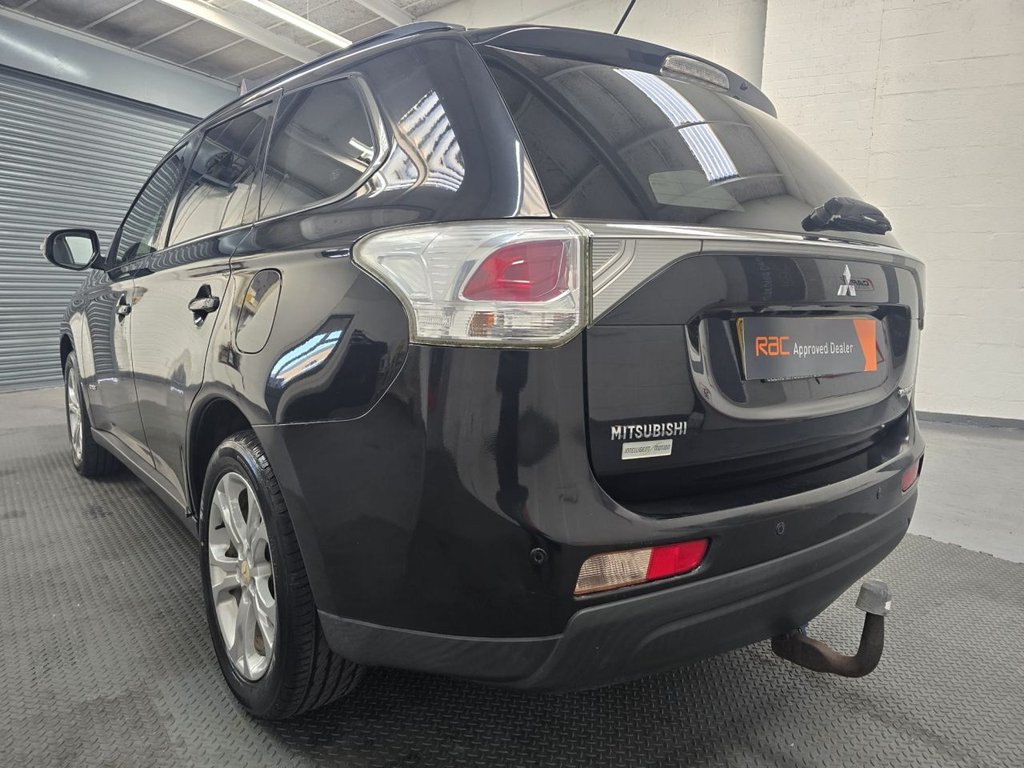 Used Mitsubishi Outlander 2013 for sale - 77920230: Photo 4