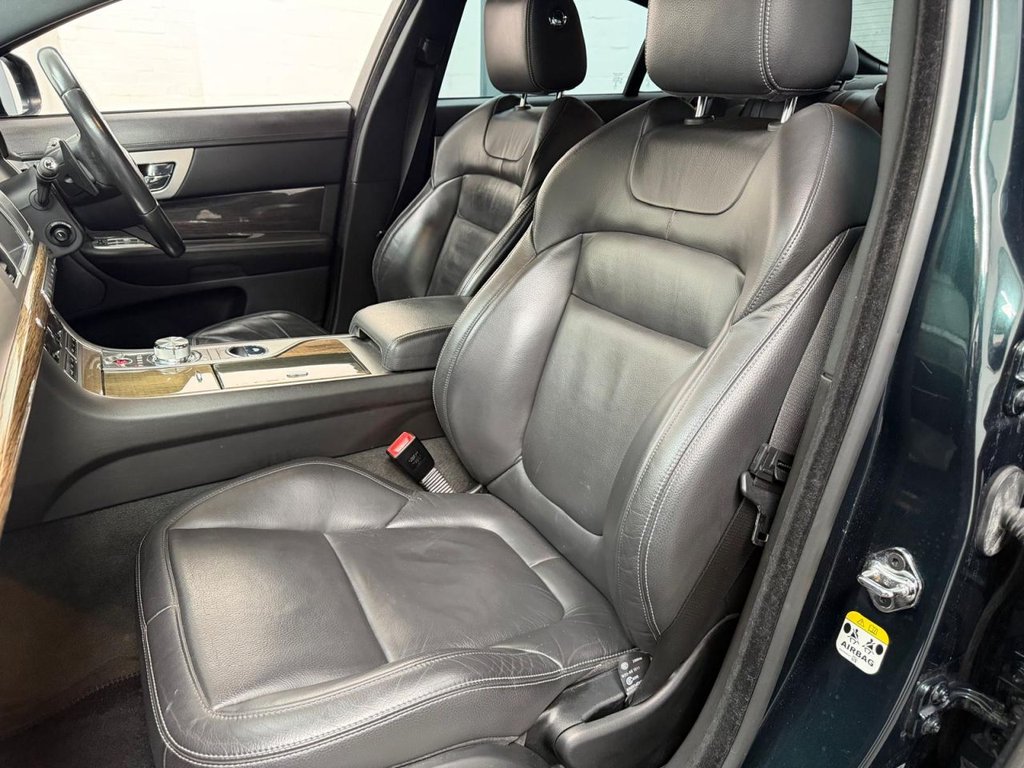 Used Jaguar XF 2014 for sale - 78153740: Photo 18