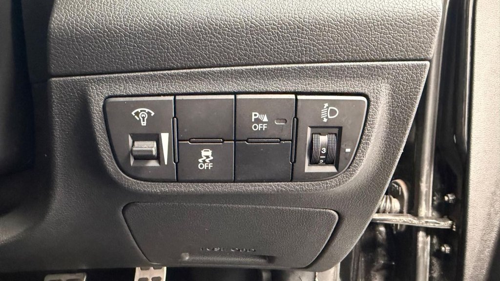 Used Hyundai Veloster 2013 for sale - 78069173: Photo 13