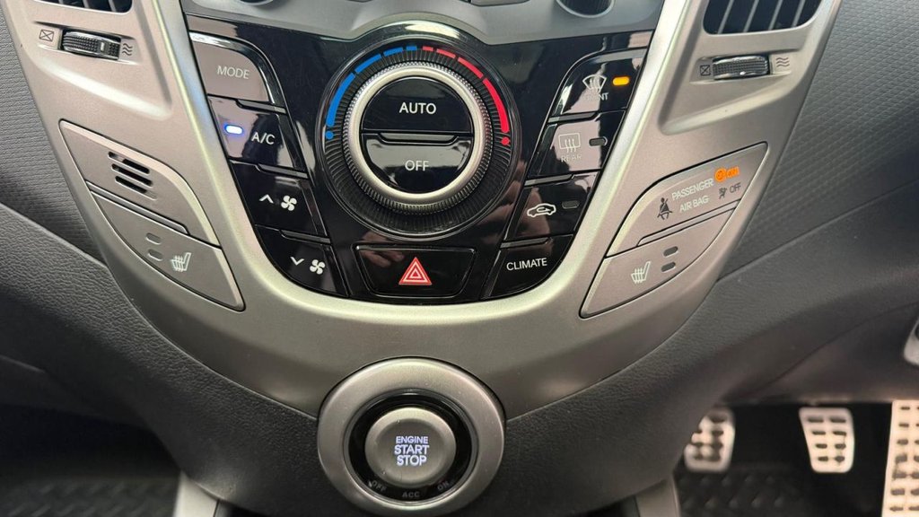 Used Hyundai Veloster 2013 for sale - 78069173: Photo 16