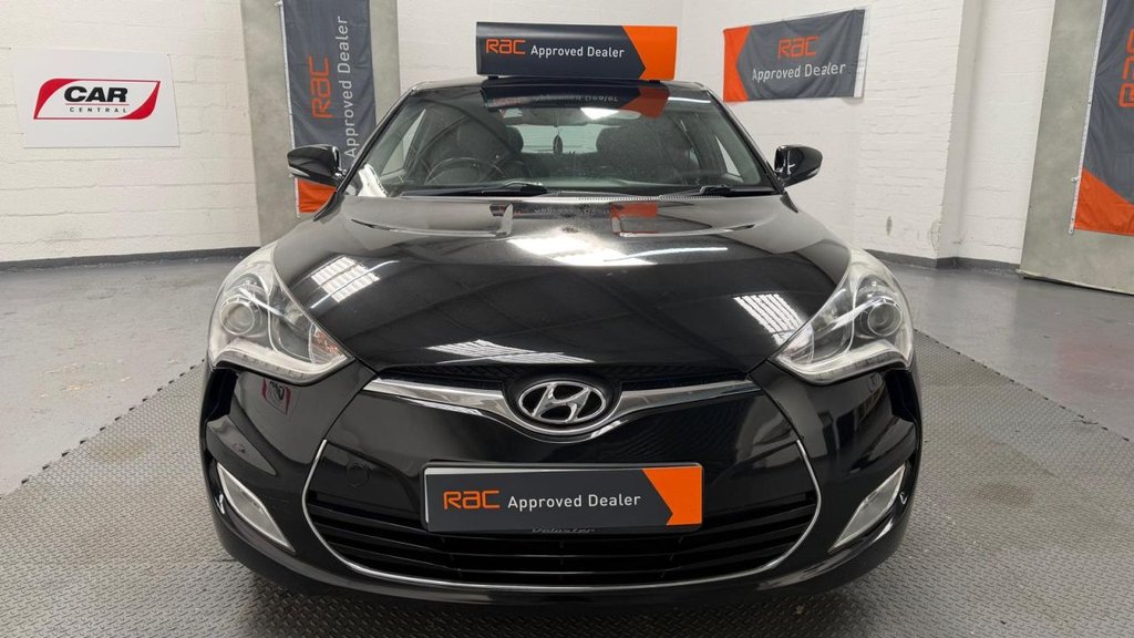 Used Hyundai Veloster 2013 for sale - 78069173: Photo 2