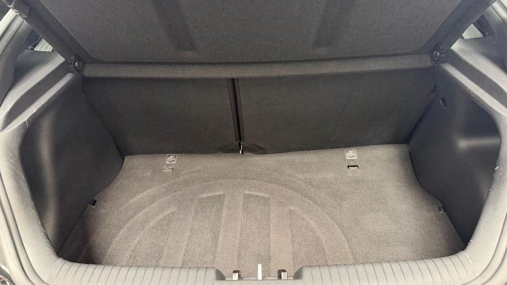 Used Hyundai Veloster 2013 for sale - 78069173: Photo 24