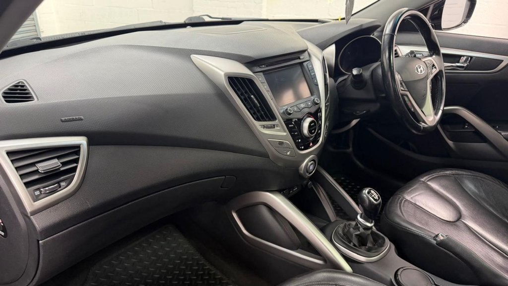 Used Hyundai Veloster 2013 for sale - 78069173: Photo 28
