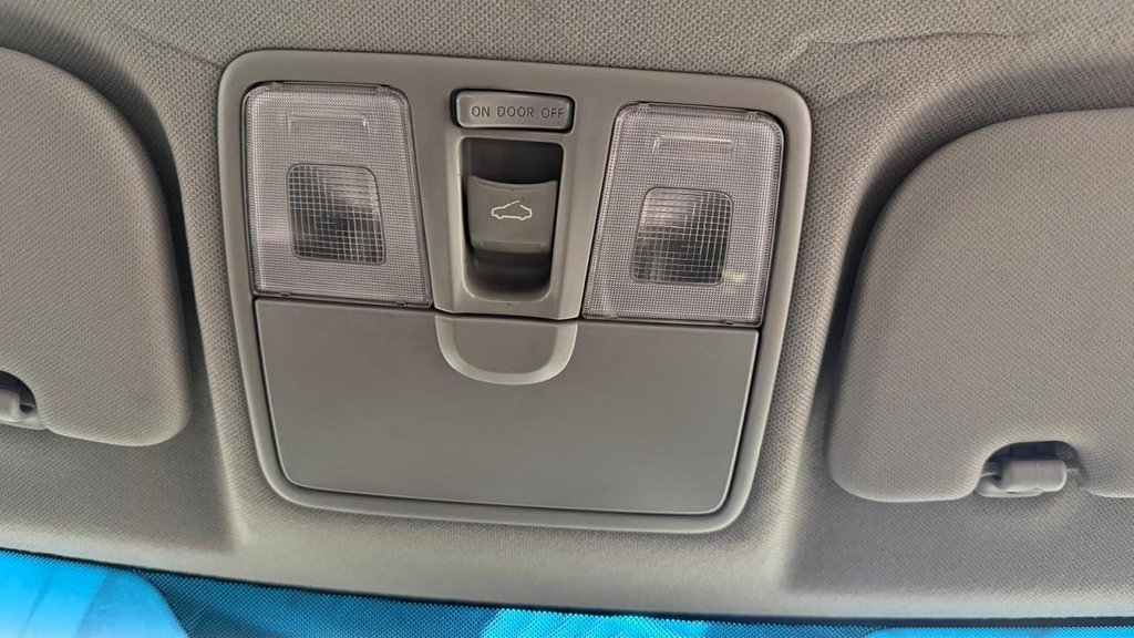 Used Hyundai Veloster 2013 for sale - 78069173: Photo 30