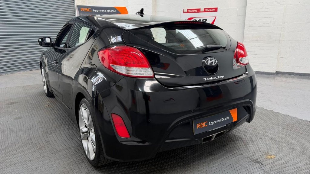 Used Hyundai Veloster 2013 for sale - 78069173: Photo 4