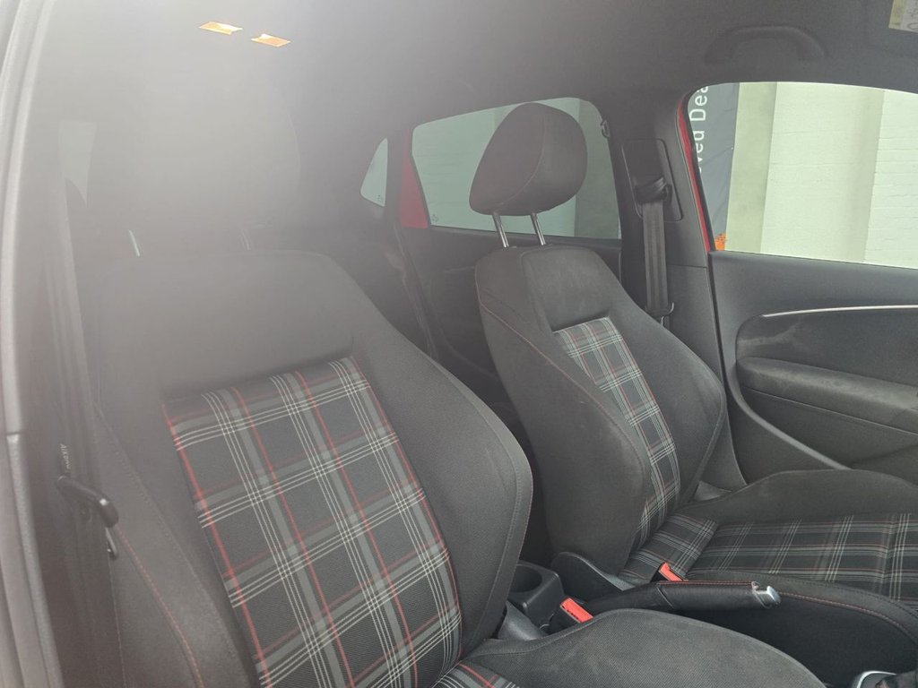 Used Volkswagen Polo 2016 for sale - 77749005: Photo 10