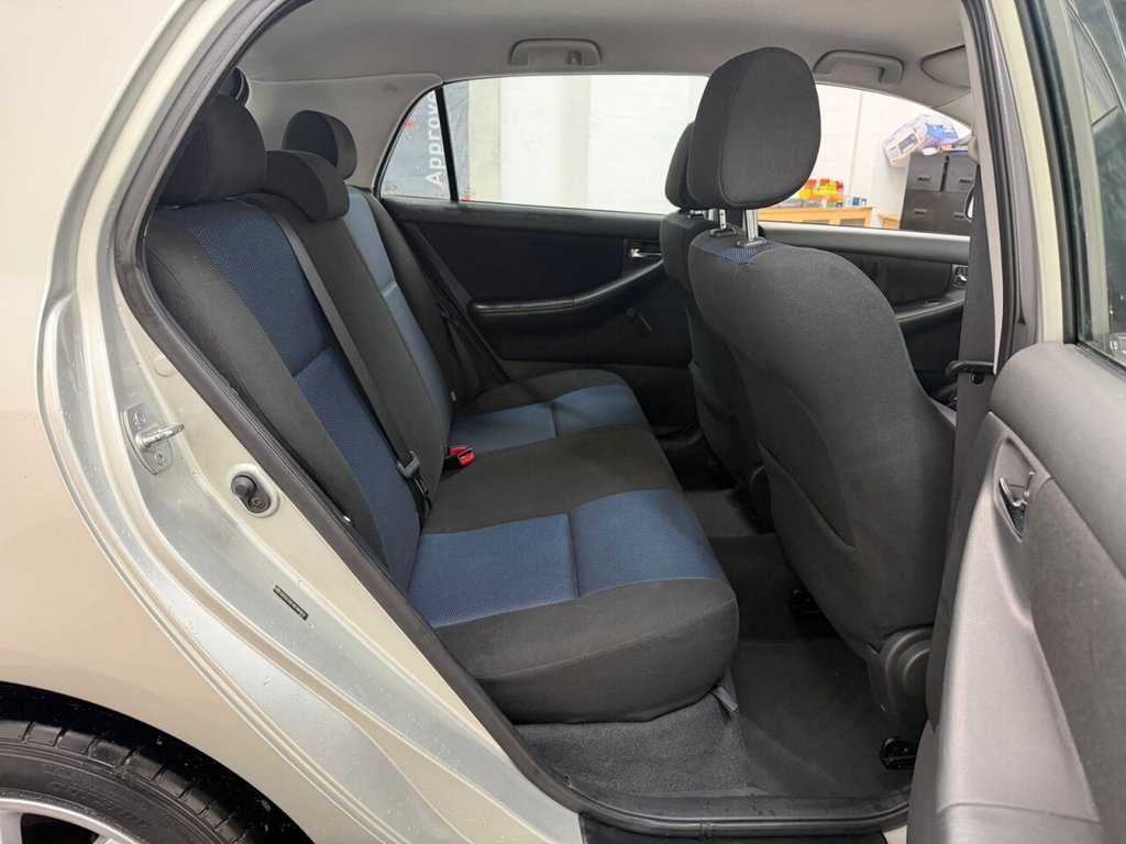 Used Toyota Corolla 2005 for sale - 77161821: Photo 18