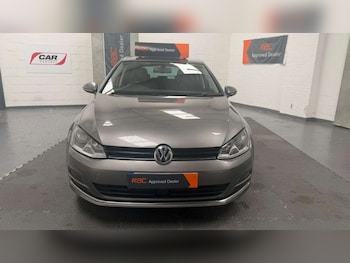 Used Volkswagen Golf 2015 for sale - 79069142: Photo
