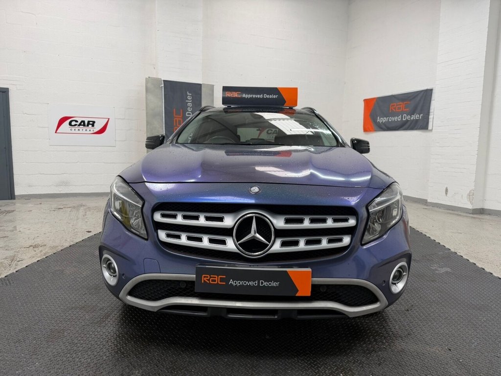 Used Mercedes-Benz GLA 2017 for sale - 77172291: Photo 2
