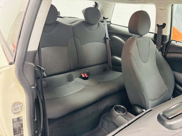 Used MINI Hatch 2010 for sale - 76092663: Photo 17