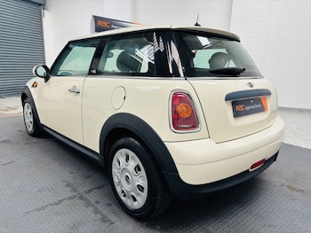 Used MINI Hatch 2010 for sale - 76092663: Photo 4