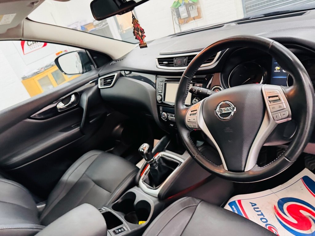 Used Nissan Qashqai 2016 for sale - 76711176: Photo 11
