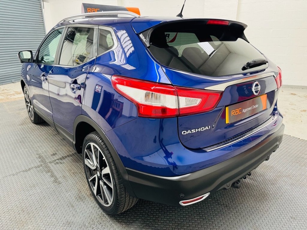 Used Nissan Qashqai 2016 for sale - 76711176: Photo 4