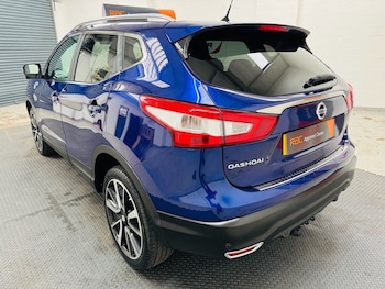Used Nissan Qashqai 2016 for sale - 76711176: Photo