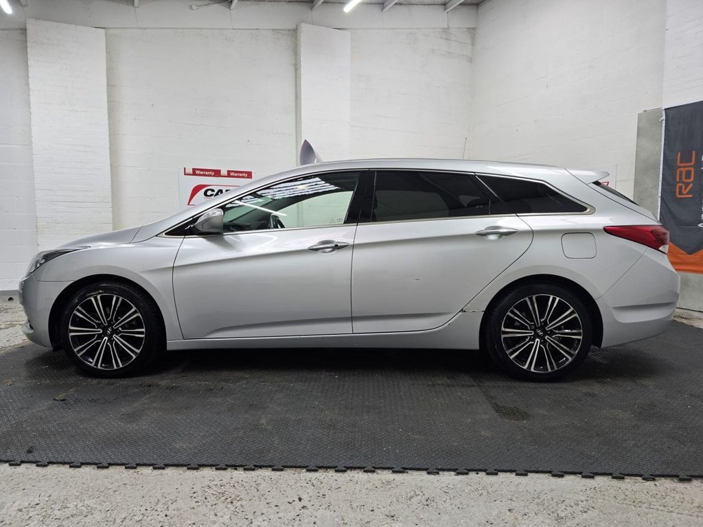 Used Hyundai i40 2015 for sale - 77328274: Photo 3