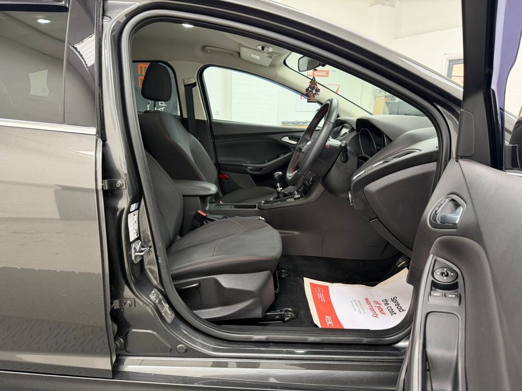 Used Ford Focus 2016 for sale - 76642582: Photo 10