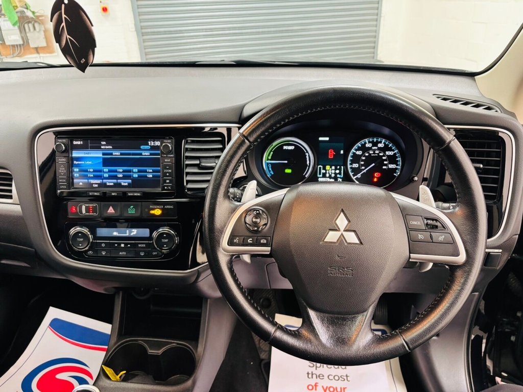 Used Mitsubishi Outlander 2015 for sale - 76617906: Photo 13