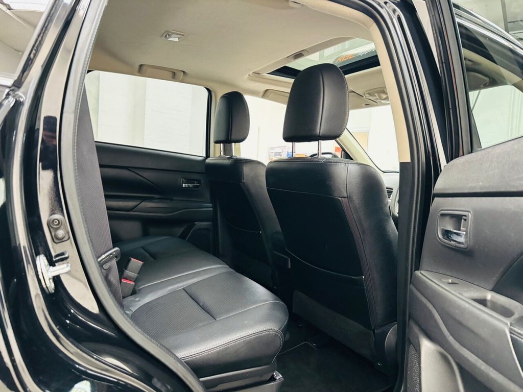 Used Mitsubishi Outlander 2015 for sale - 76617906: Photo 19