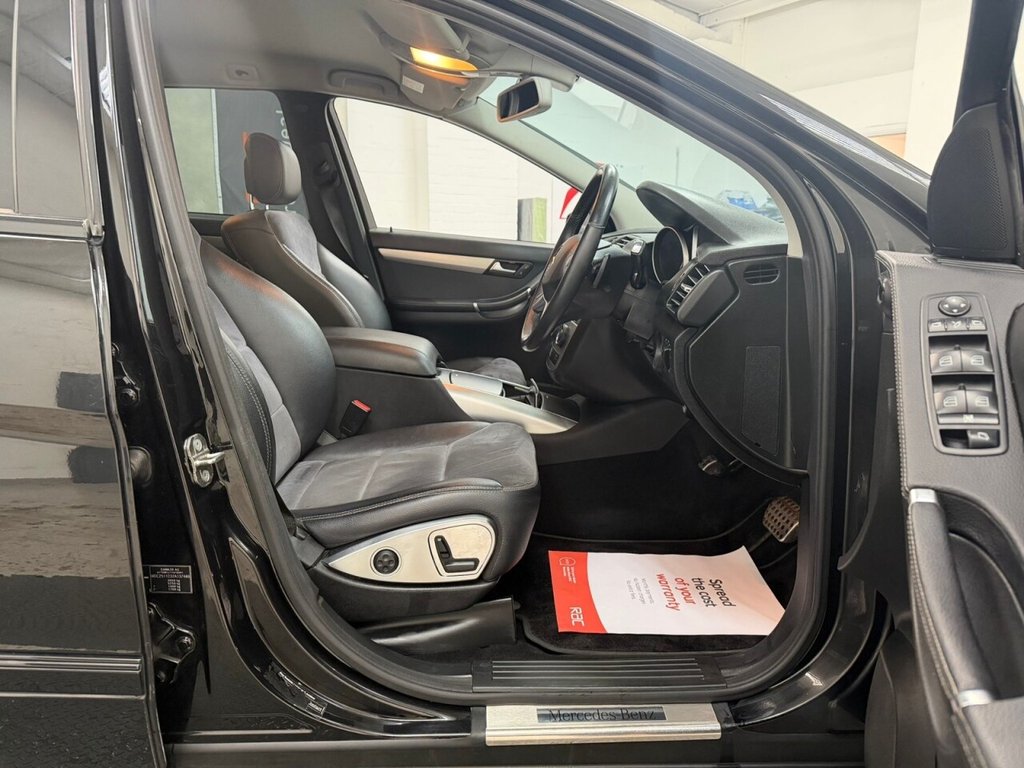 Used Mercedes-Benz R Class 2011 for sale - 77161561: Photo 11