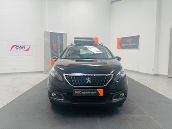 Used Peugeot 2008 2017 for sale - 75433407: Photo