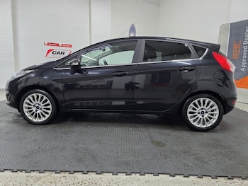 Used Ford Fiesta 2013 for sale - 77276246: Photo