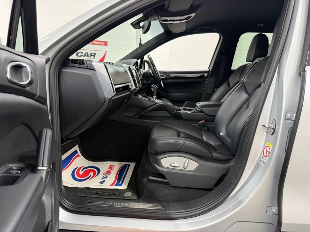 Used Porsche Cayenne 2011 for sale - 77007457: Photo 28