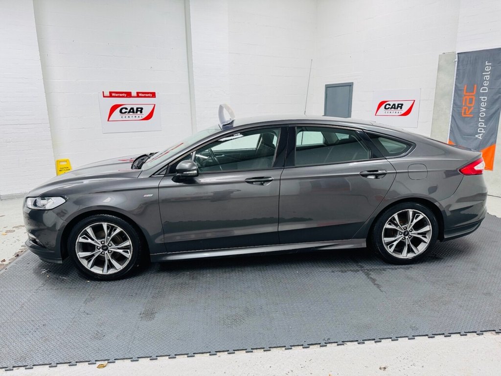 Used Ford Mondeo 2017 for sale - 76470120: Photo 3