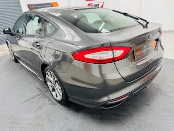 Used Ford Mondeo 2017 for sale - 76470120: Photo
