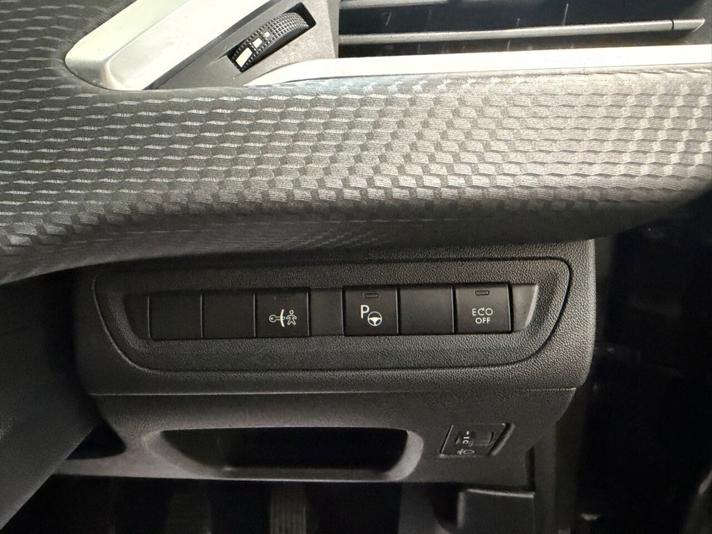 Used Peugeot 208 2018 for sale - 76751126: Photo 18