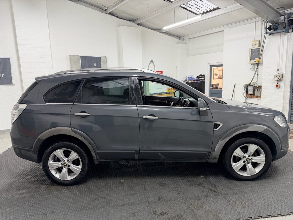 Used Chevrolet Captiva 2011 for sale - 77139685: Photo 7