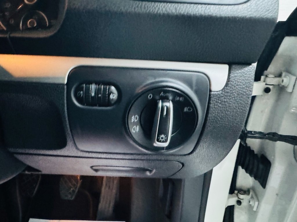 Used Volkswagen Scirocco 2012 for sale - 76685922: Photo 14