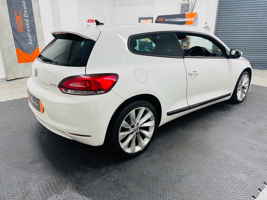 Used Volkswagen Scirocco 2012 for sale - 76685922: Photo 6