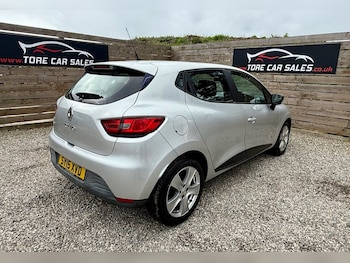 Used Renault Clio 2015 for sale - 78288734: Photo