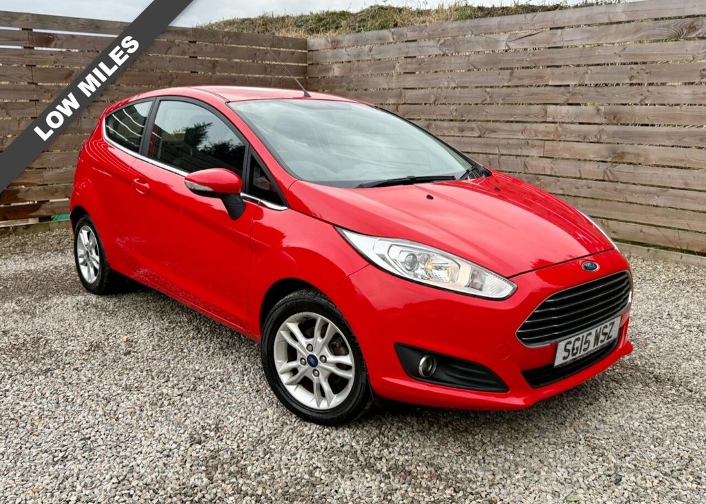 Used Ford Fiesta 2015 for sale - 76367768: Photo 1