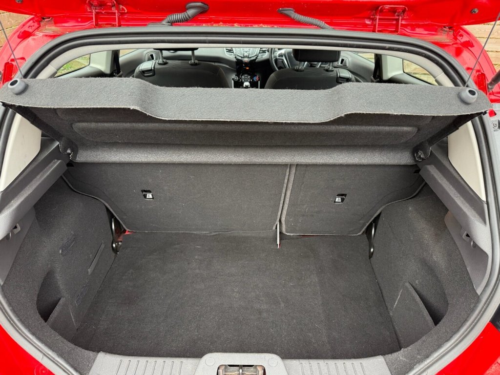 Used Ford Fiesta 2015 for sale - 76367768: Photo 12
