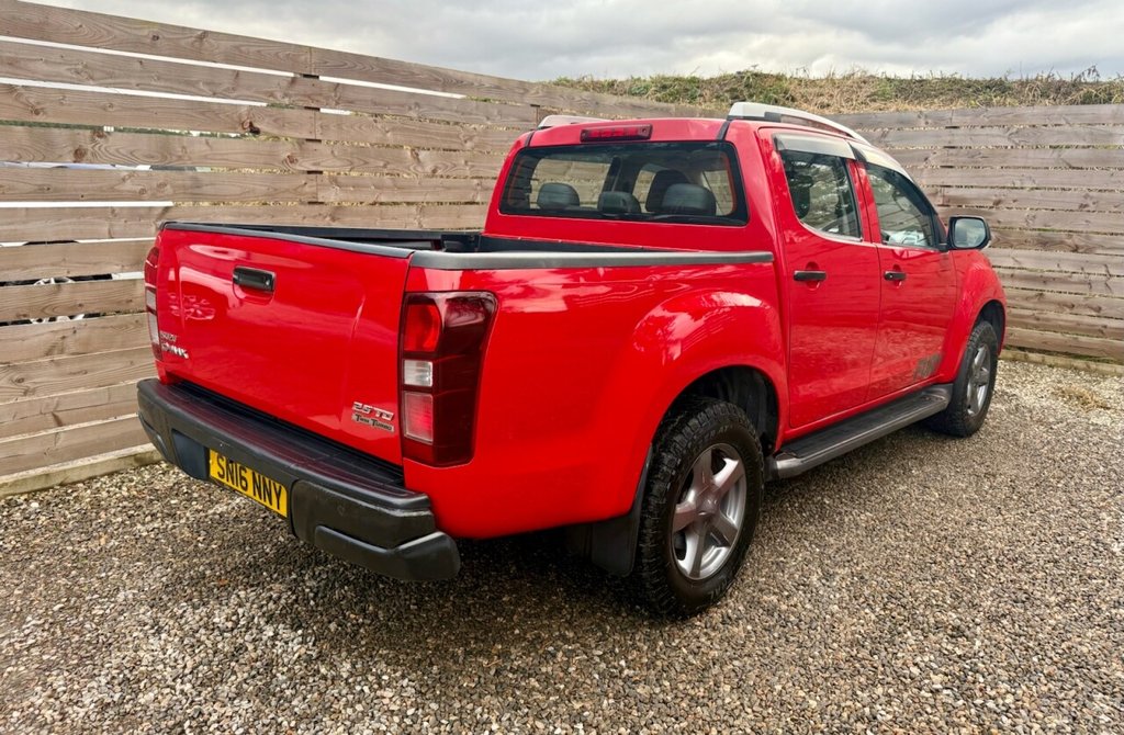 Used Isuzu D-Max 2016 for sale - 76313039: Photo 3