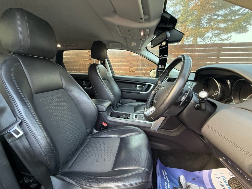 Used Land Rover Discovery Sport 2017 for sale - 77038233: Photo 6