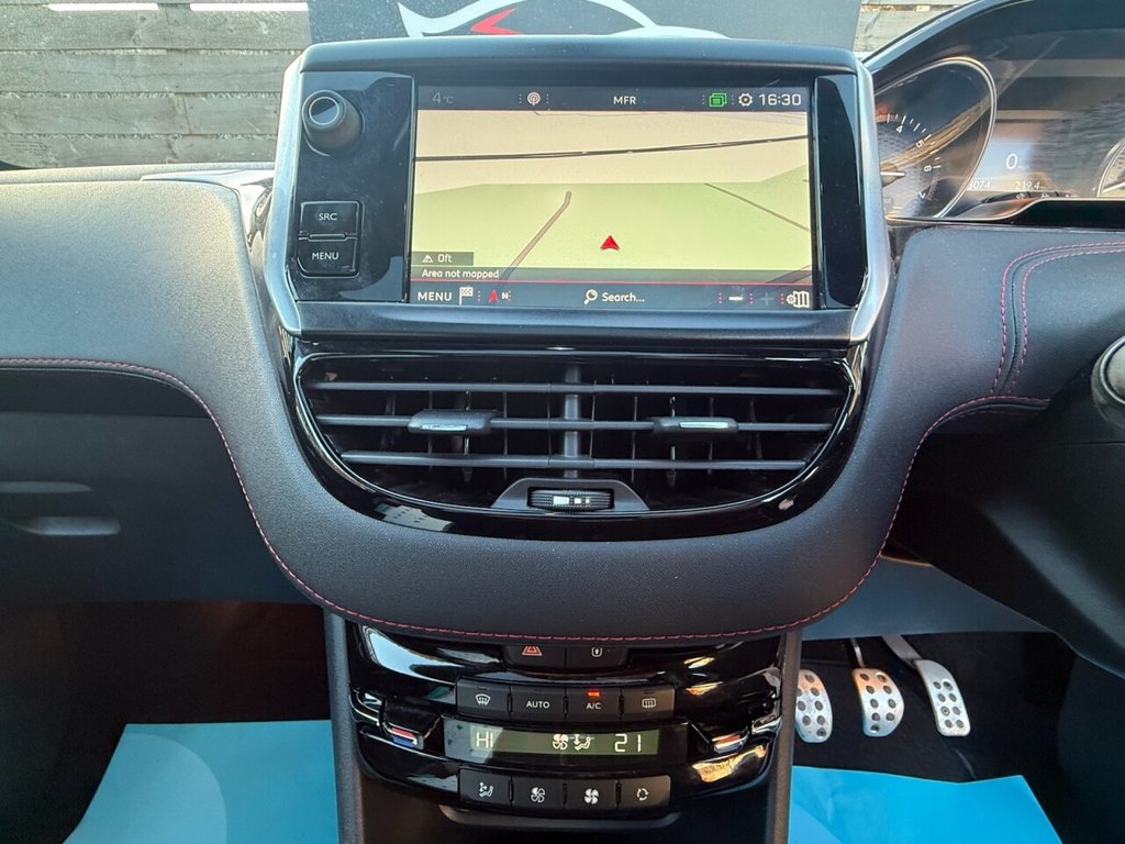 Used Peugeot 208 2018 for sale - 77693064: Photo 14