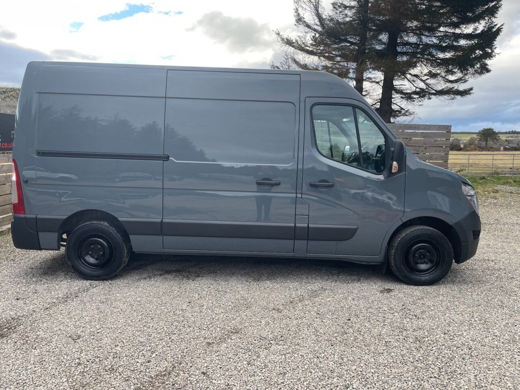 Used Nissan Interstar 2022 for sale - 77806852: Photo 2