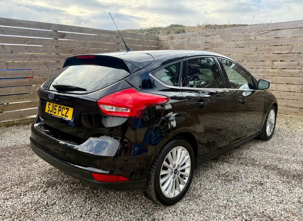 Used Ford Focus 2015 for sale - 77499289: Photo 3