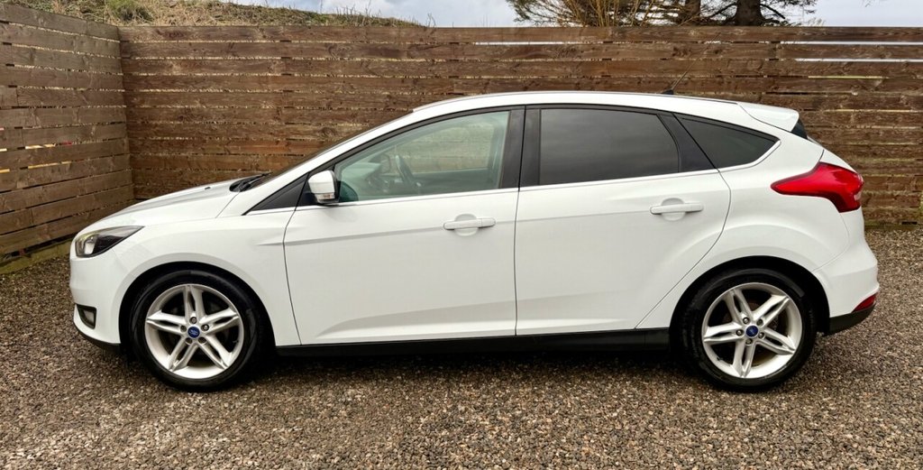 Used Ford Focus 2015 for sale - 77408095: Photo 6